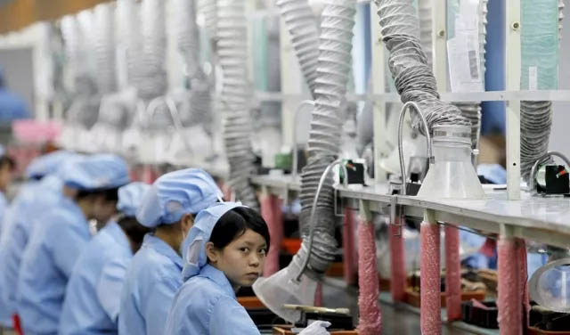 未來幾年,制造業(yè)、服務(wù)業(yè)等勞動(dòng)密集型產(chǎn)業(yè)的招工將更加困難,勞動(dòng)力成本也必將日益高漲