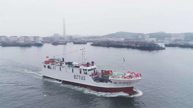 我國自主建造的首批兩艘大洋性玻璃鋼超低溫金槍魚延繩釣船隆興801和隆興802順利啟航，對于我國的玻璃鋼漁船產業化進程具有里程碑式的重要而深遠的意義。廣東博皓提供玻璃鋼船艇選材解決方案。