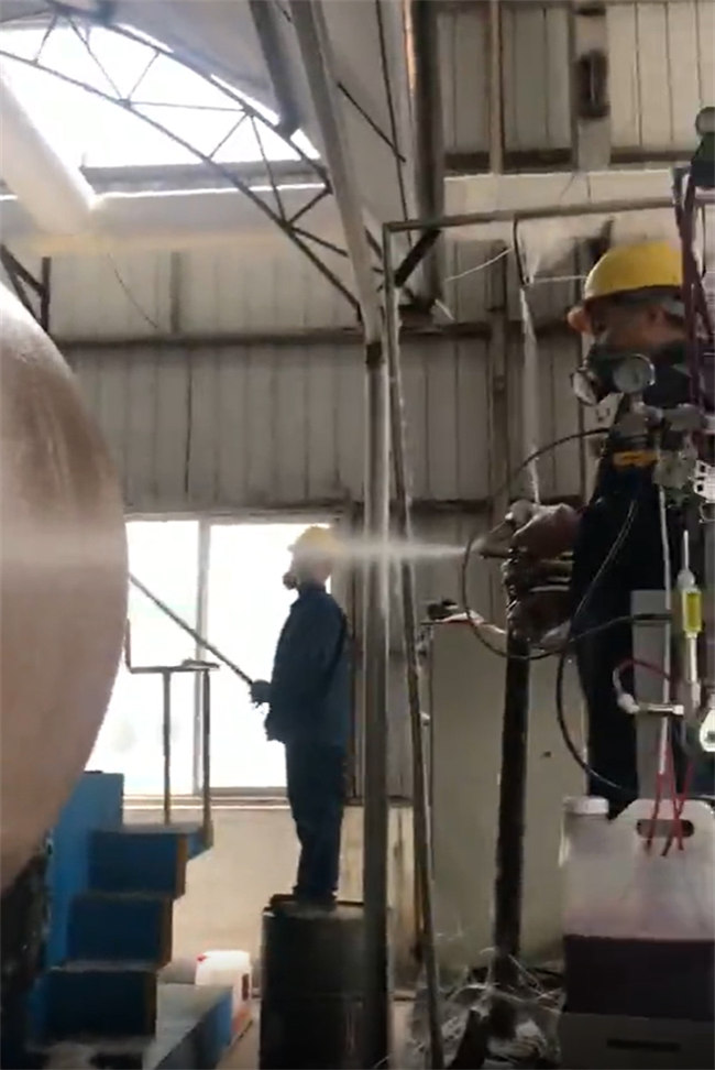 廣東博皓 樹(shù)脂纖維噴射設(shè)備噴涂?jī)?chǔ)罐效果